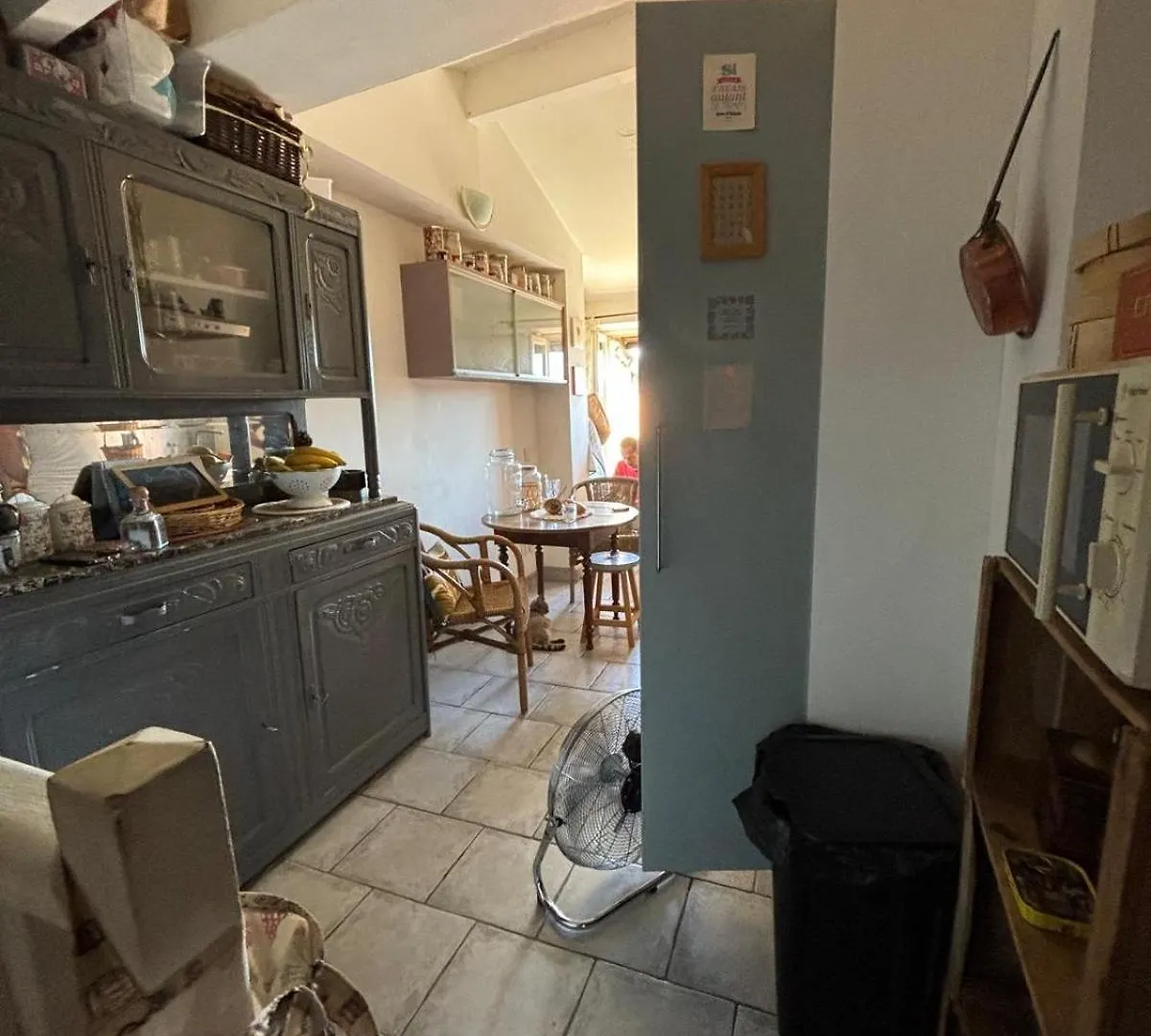 Appartement 2 Chambres Dans Le Centre De Cogolin